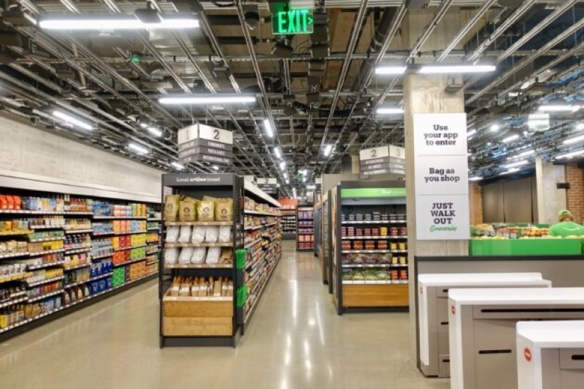 Dentro de "Amazon Go Grocery": la compañía abrió el primer supermercado sin cajeros y carriles de pago