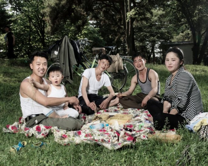 Dentro de Corea del Norte: personas en el trabajo, el ocio y el juego, en imágenes