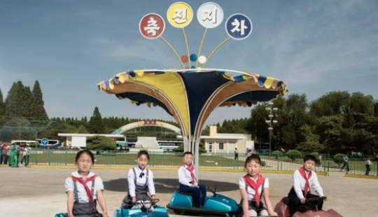 Dentro de Corea del Norte: personas en el trabajo, el ocio y el juego, en imágenes