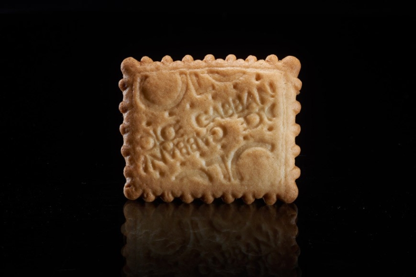 Desayuno en Tiffany's: cómo serían los productos si las marcas famosas se hicieran cargo de su producción