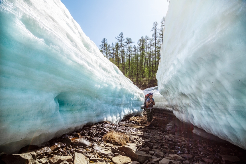 Después de ver esto, querrás ir a Yakutia: un paseo por el hielo en el caluroso verano