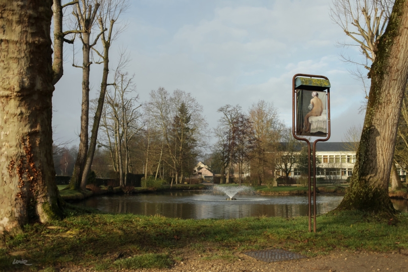 "Dios, ¿quién robó mi anuncio?": El francés reemplazó los carteles callejeros con pinturas clásicas "Dios, ¿quién robó mi anuncio?": El francés reemplazó los carteles callejeros con pinturas clásicas