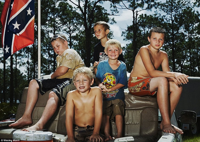 Diviértete, clase trabajadora: cómo se relajan los estadounidenses comunes Diviértete, clase trabajadora: cómo se relajan los estadounidenses comunes