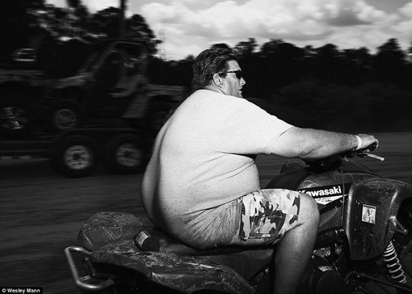 Diviértete, clase trabajadora: cómo se relajan los estadounidenses comunes Diviértete, clase trabajadora: cómo se relajan los estadounidenses comunes