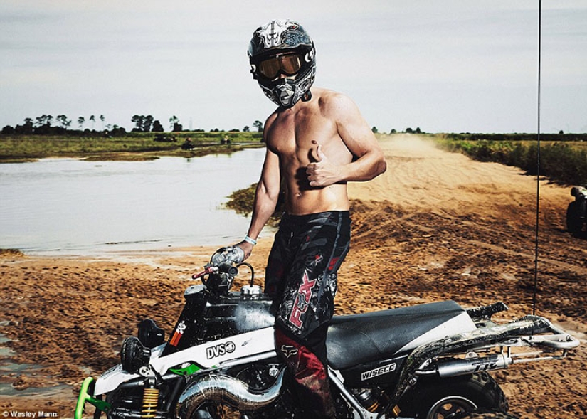 Diviértete, clase trabajadora: cómo se relajan los estadounidenses comunes Diviértete, clase trabajadora: cómo se relajan los estadounidenses comunes