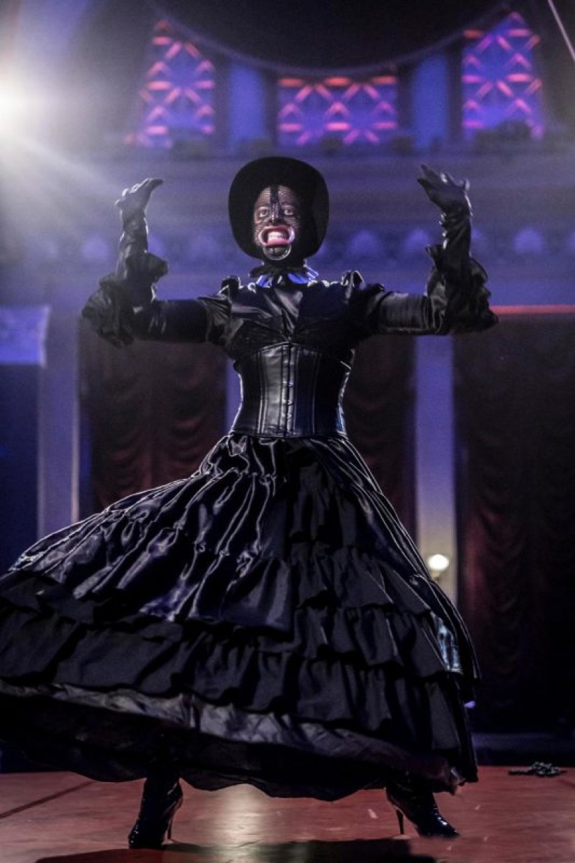 Diviértete, diviértete celebrando el Año Nuevo: cómo se llevará a cabo el "Illuminati Ball", la fiesta de Año Nuevo más picante Diviértete, diviértete celebrando el Año Nuevo: cómo se llevará a cabo el "Illuminati Ball", la fiesta de Año Nuevo más picante