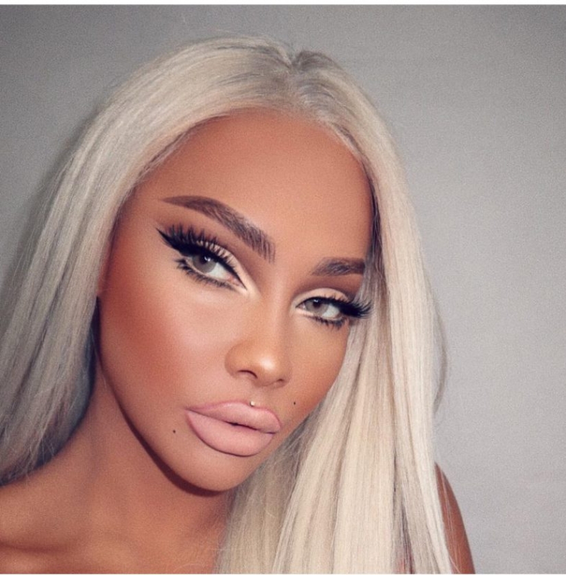 Doll face: Social media users do makeup like Bratz dolls Doll face: Social media users do makeup like Bratz dolls