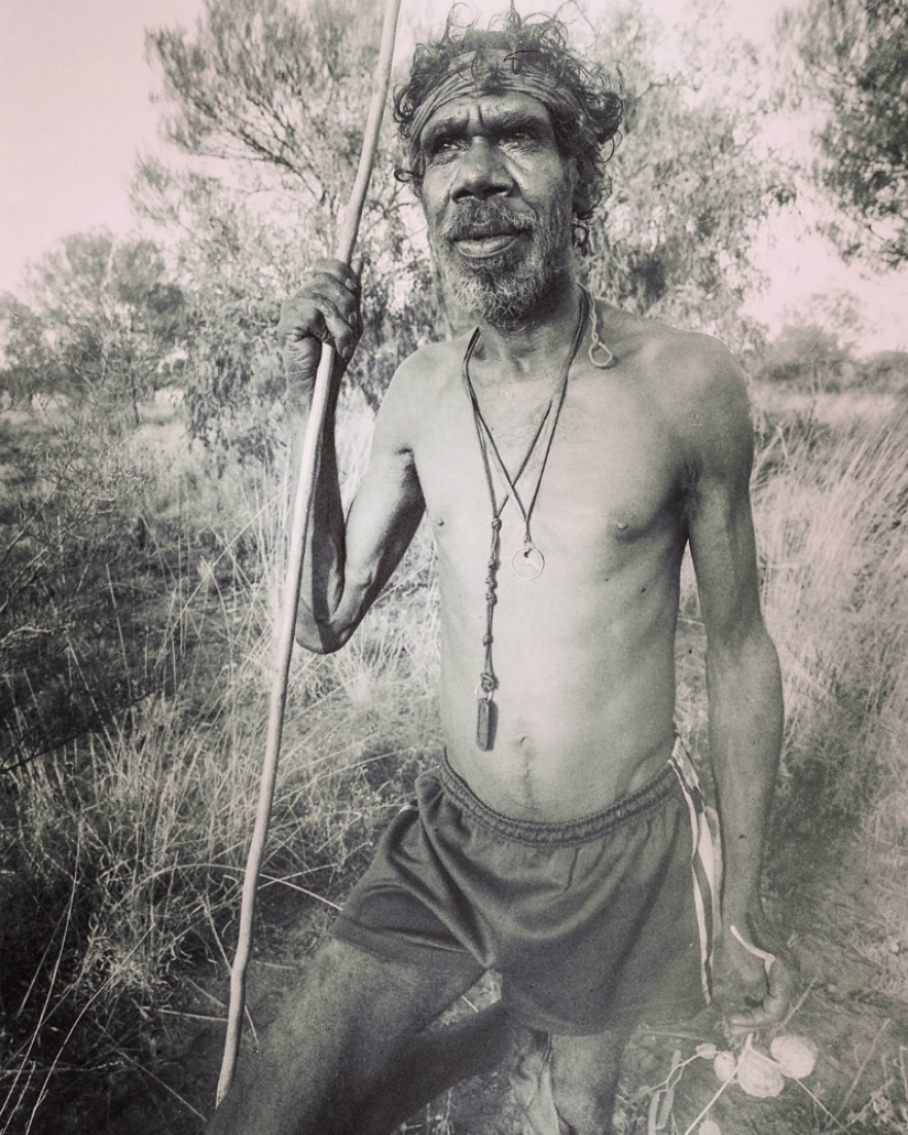 "Doy voz a quienes normalmente no la tienen, y esto es lo más importante": la difícil vida de un fotógrafo sin hogar con 16 años de experiencia