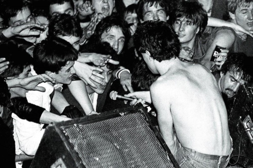 Drogas, peinados infernales y Comunismo: la vida nocturna de Belgrado de los años 80 Drogas, peinados infernales y Comunismo: la vida nocturna de Belgrado de los años 80