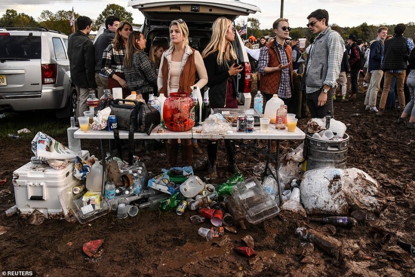 Drunken frenzy, debauchery and bloody skirmishes: how Americans have fun at charity races Drunken frenzy, debauchery and bloody skirmishes: how Americans have fun at charity races