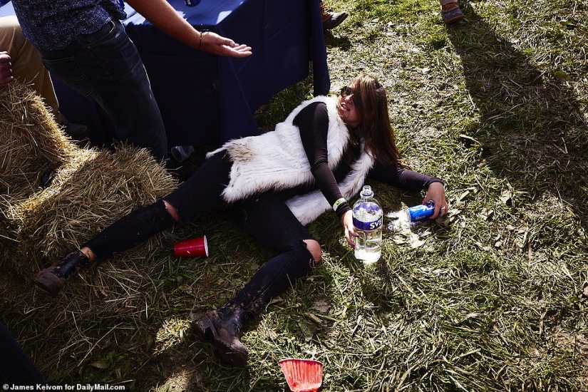 Drunken frenzy, debauchery and bloody skirmishes: how Americans have fun at charity races Drunken frenzy, debauchery and bloody skirmishes: how Americans have fun at charity races