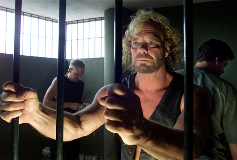 Duane "Dog" Chapman: a bounty hunter that turned my life in reality show