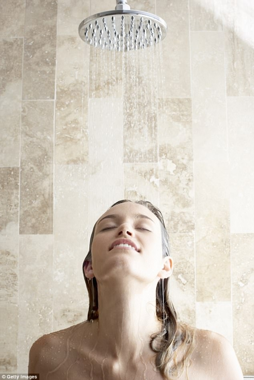 Ducha para perezosos y cazadores de maletas: gadgets del futuro presentados en Las Vegas