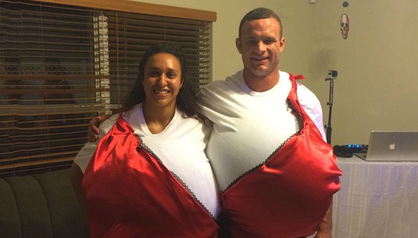 Each creature has a pair! 30 most unusual, funny and terrifying Halloween costumes for two