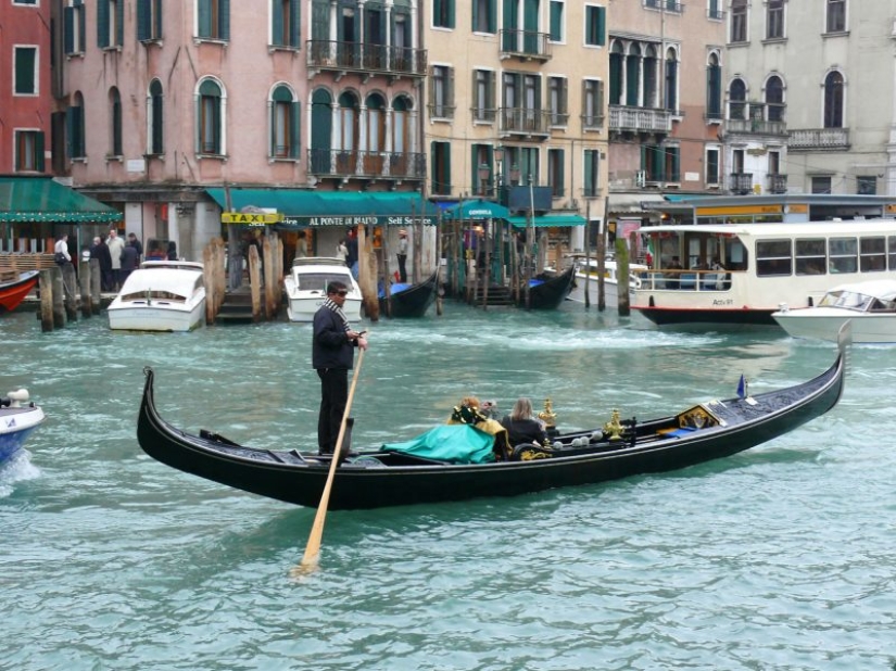 Ejemplos de los taxis más inusuales: 10 fotos. Ejemplos de los taxis más inusuales: 10 fotos.