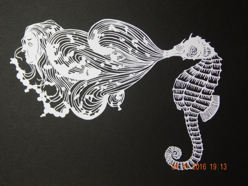 El abuelo de Pskov hace increíbles pinturas con papel