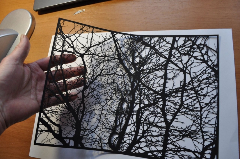 El abuelo de Pskov hace increíbles pinturas con papel