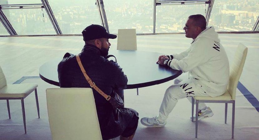 El clip de Goof y Timati sobre Moscú recibió un millón de disgustos. Y este es un récord de YouTube ruso! El clip de Goof y Timati sobre Moscú recibió un millón de disgustos. Y este es un récord de YouTube ruso!