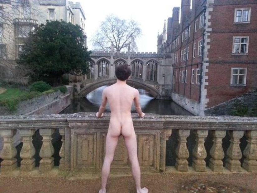 El dueño de las mejores nalgas de los estudiantes fue elegido en Cambridge El dueño de las mejores nalgas de los estudiantes fue elegido en Cambridge