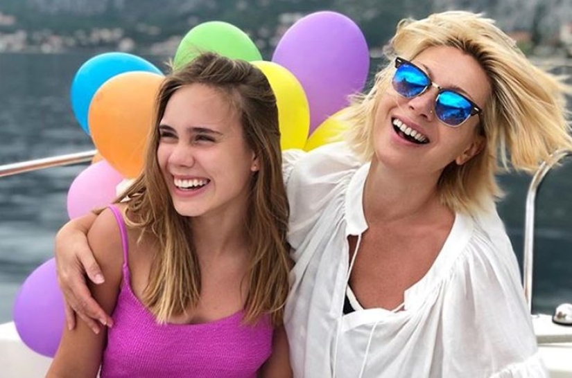 El hijo de Sobchak, las hijas de Olga Shelest y otros hijos de presentadores de televisión rusos