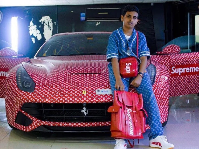 El joven más rico de Dubai se jacta de tener una colección de supercoches, habiéndola recogido antes de ser mayor de edad