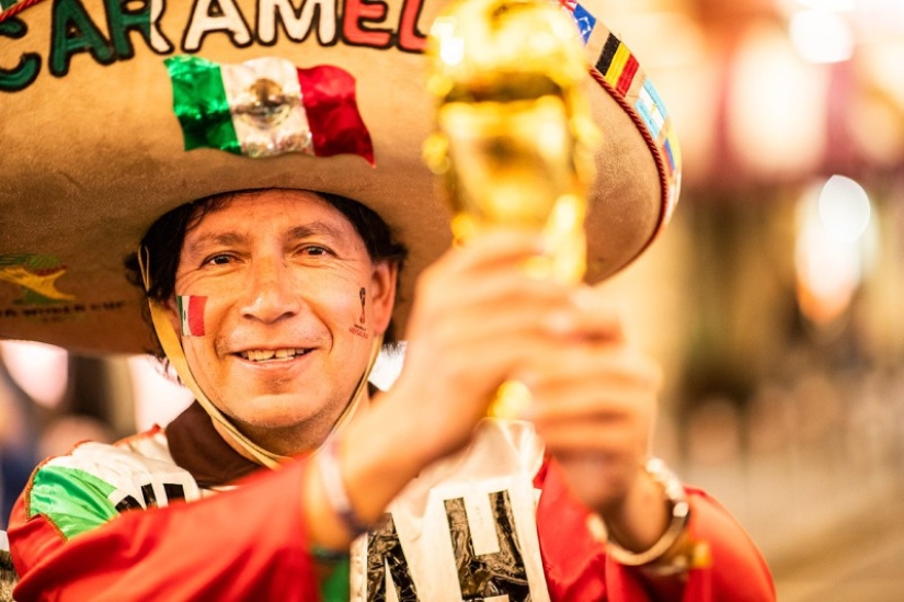 "El lugar de atracción es Nikolskaya": cómo se ve la calle más futbolística de Rusia durante el Mundial 2018 "El lugar de atracción es Nikolskaya": cómo se ve la calle más futbolística de Rusia durante el Mundial 2018