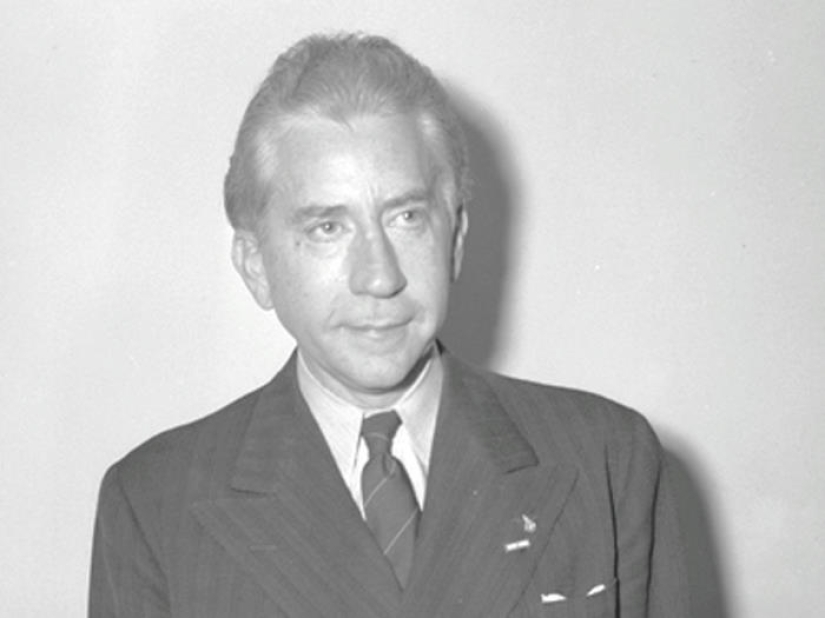El multimillonario más tacaño: Paul Getty se quejó de las facturas de los médicos cuando su hijo se moría de cáncer El multimillonario más tacaño: Paul Getty se quejó de las facturas de los médicos cuando su hijo se moría de cáncer