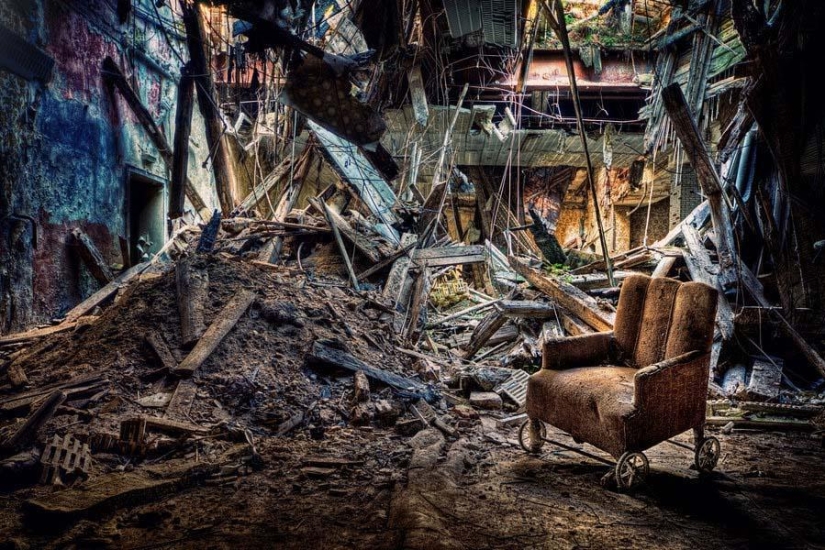 El mundo abandonado en la lente de Matthias Hacker El mundo abandonado en la lente de Matthias Hacker