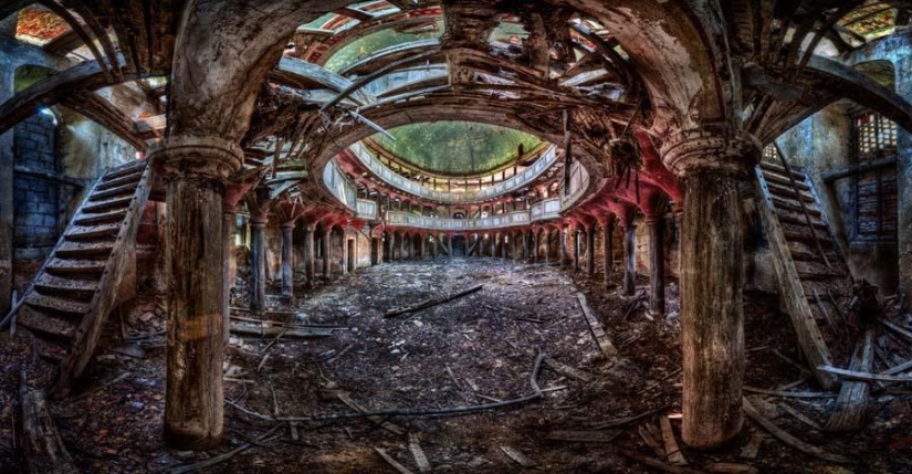 El mundo abandonado en la lente de Matthias Hacker El mundo abandonado en la lente de Matthias Hacker