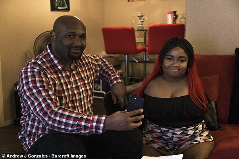 El poder del amor que todo lo conquista: una niña sin brazos y piernas se casa con un hombre completamente sano