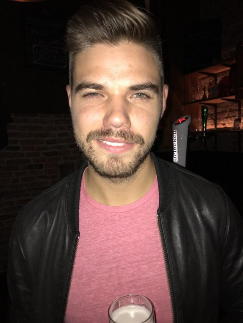 El sueco se tiñó el pelo y se convirtió en Frankenstein