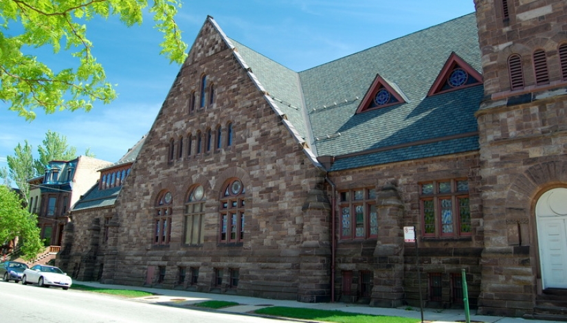 El" Templo del Baloncesto " se inauguró en Chicago
