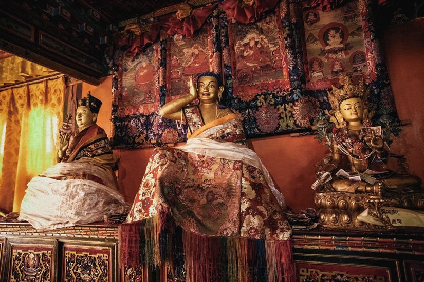 En busca de magia: la perla del Tíbet — Tsurphu