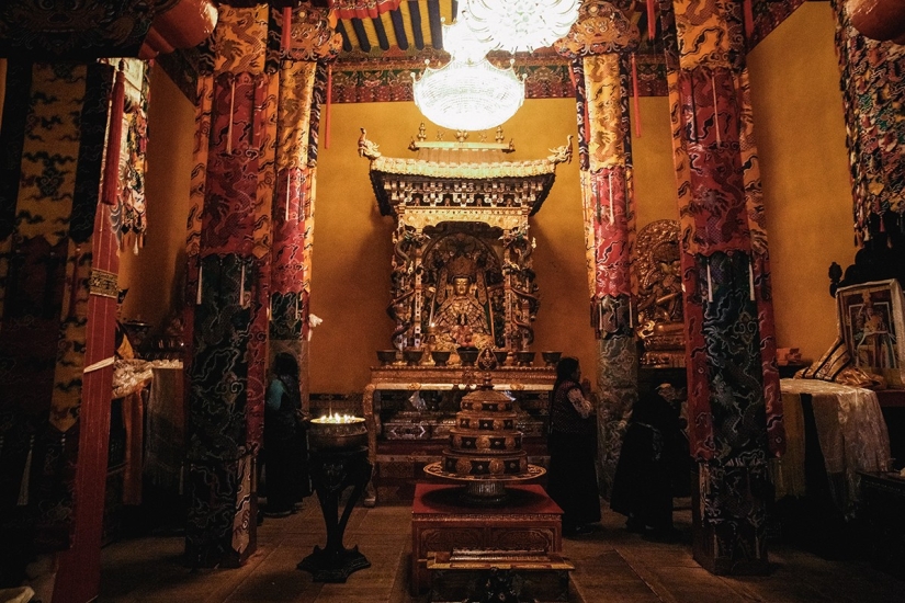 En busca de magia: la perla del Tíbet — Tsurphu