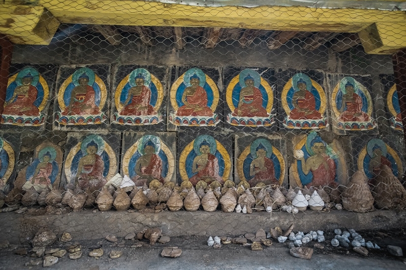 En busca de magia: la perla del Tíbet — Tsurphu