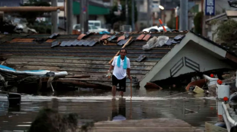En Japón, más de 100 personas murieron debido a las fuertes lluvias que no terminan En Japón, más de 100 personas murieron debido a las fuertes lluvias que no terminan