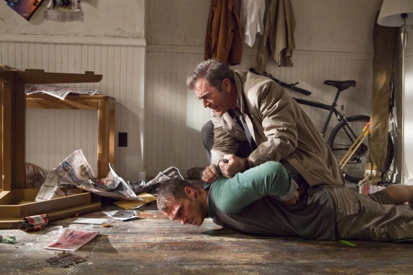 En la jaula de la condenación: cómo Mel Gibson se encontró al borde del fracaso debido a sus demonios internos