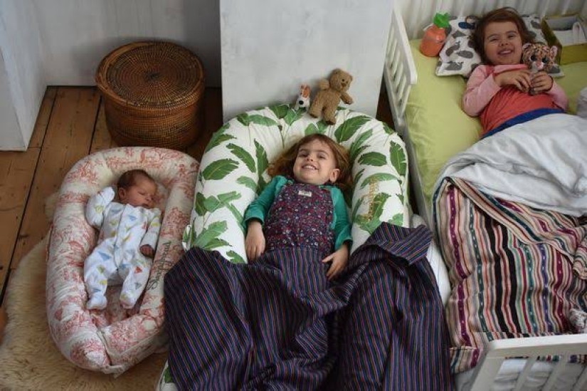 En la misma ola: la pareja ha estado viajando en alta mar durante 8 años y ha dado a luz a tres hijos durante este tiempo