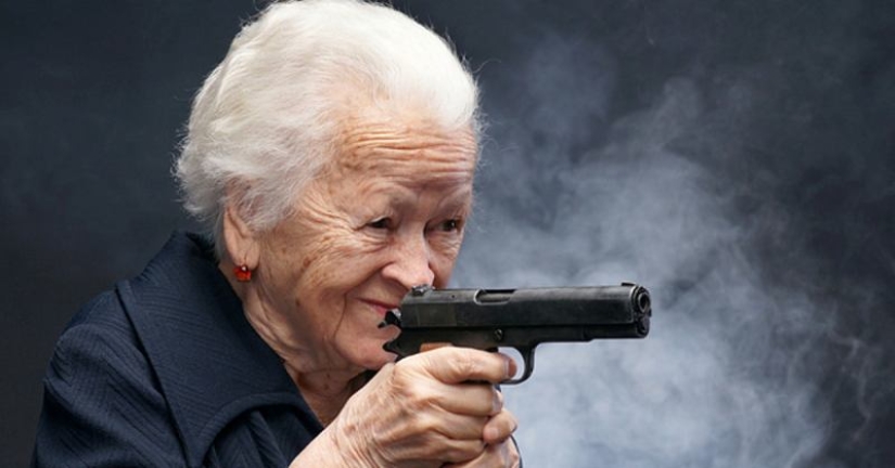 En los Estados Unidos, el autor del libro "Cómo matar a un esposo" está siendo juzgado por el asesinato de un cónyuge En los Estados Unidos, el autor del libro "Cómo matar a un esposo" está siendo juzgado por el asesinato de un cónyuge