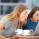 En pantalones de chándal y con bolsas debajo de los ojos: cómo se ven las estrellas de Hollywood en la vida cotidiana