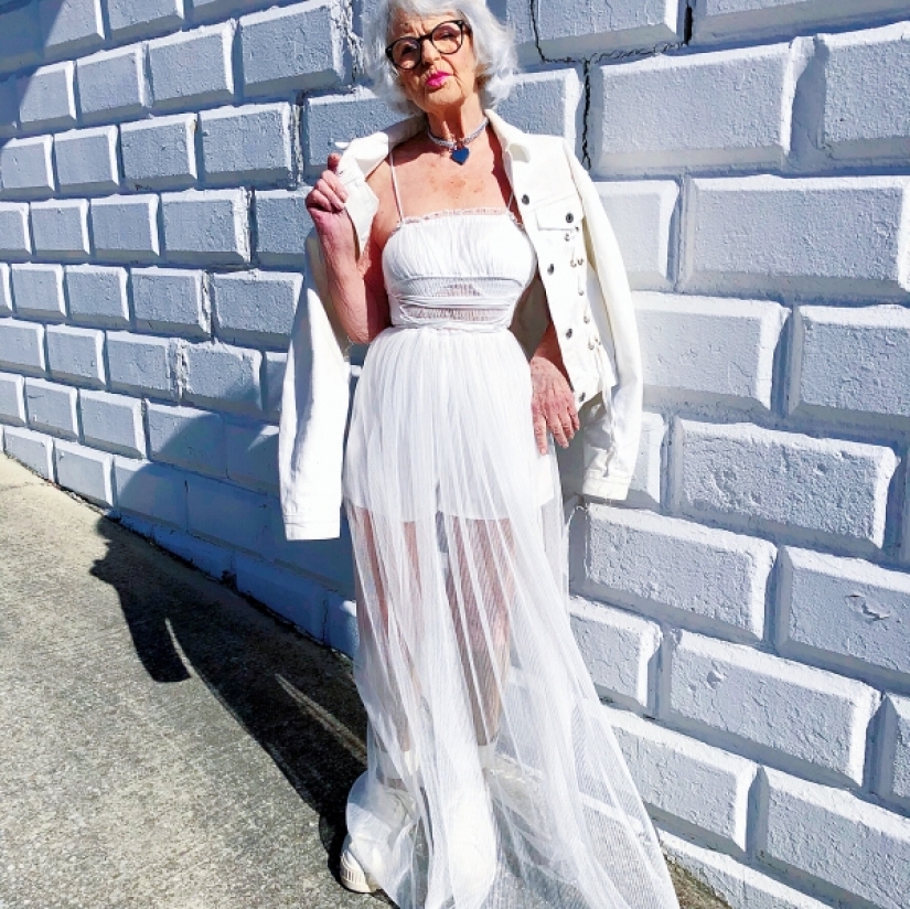 encendedor de abuelita de 91 años Helen Ruth van Winkle, o Cómo cumplir con la vejez