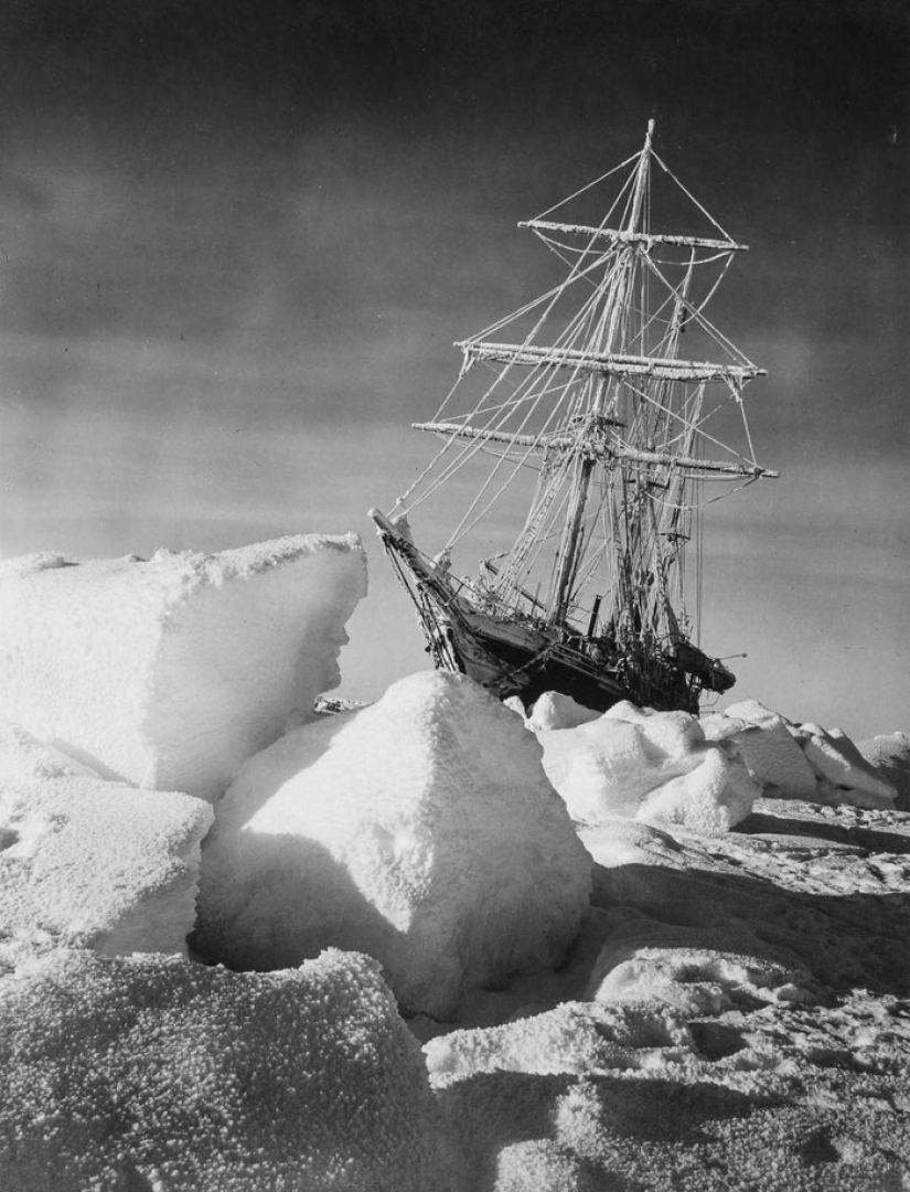 "Endurance", or the story of the survival of 28 people among the Antarctic ice in 1914-1916