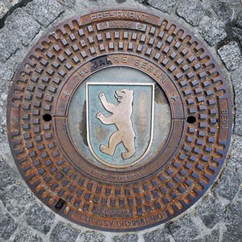 Escotillas de diferentes países del mundo