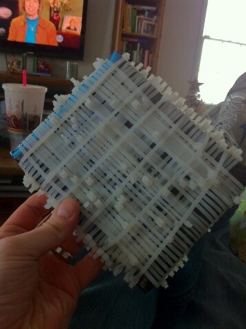 Esperas una guitarra y obtienes una camiseta: Sorpresas navideñas de nobles trolls Esperas una guitarra y obtienes una camiseta: Sorpresas navideñas de nobles trolls