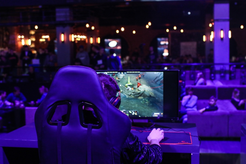 Esports is walking the planet: from marginal fun to the dream of millions Esports is walking the planet: from marginal fun to the dream of millions