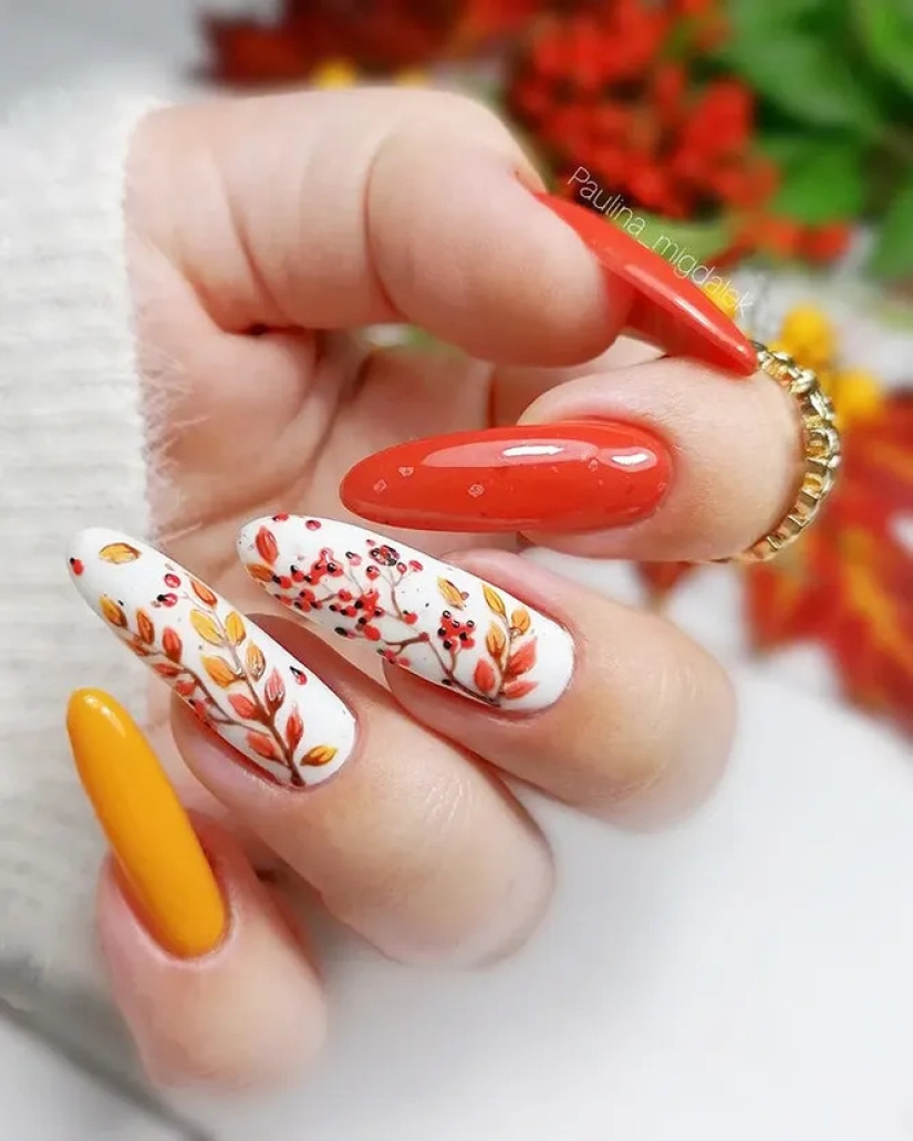 Estado de ánimo "otoño": 10 hermosos ejemplos de manicura con estampados florales, con hojas, bayas y flores. Estado de ánimo "otoño": 10 hermosos ejemplos de manicura con estampados florales, con hojas, bayas y flores.
