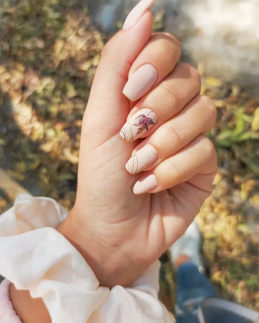 Estado de ánimo "otoño": 10 hermosos ejemplos de manicura con estampados florales, con hojas, bayas y flores. Estado de ánimo "otoño": 10 hermosos ejemplos de manicura con estampados florales, con hojas, bayas y flores.