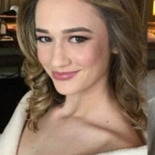 Estos son los genes: un padre ingenioso parodió la glamorosa sesión de fotos de su hija