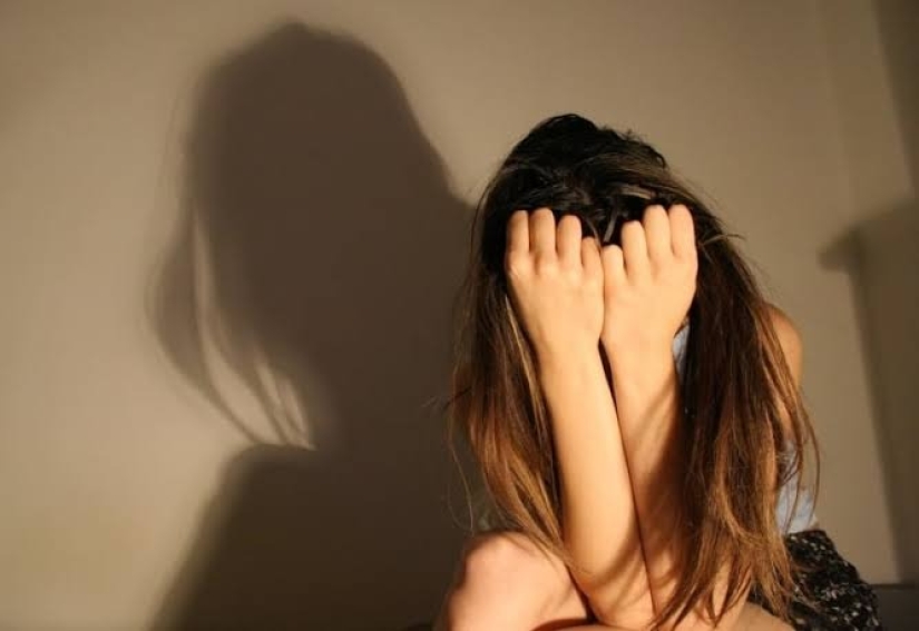 Estrangula — así te ama? El sexo violento juegos de conducir a la violencia y la muerte