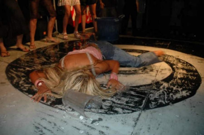 Estrellas en toda su fealdad: las imágenes de los paparazzi más escandalosas